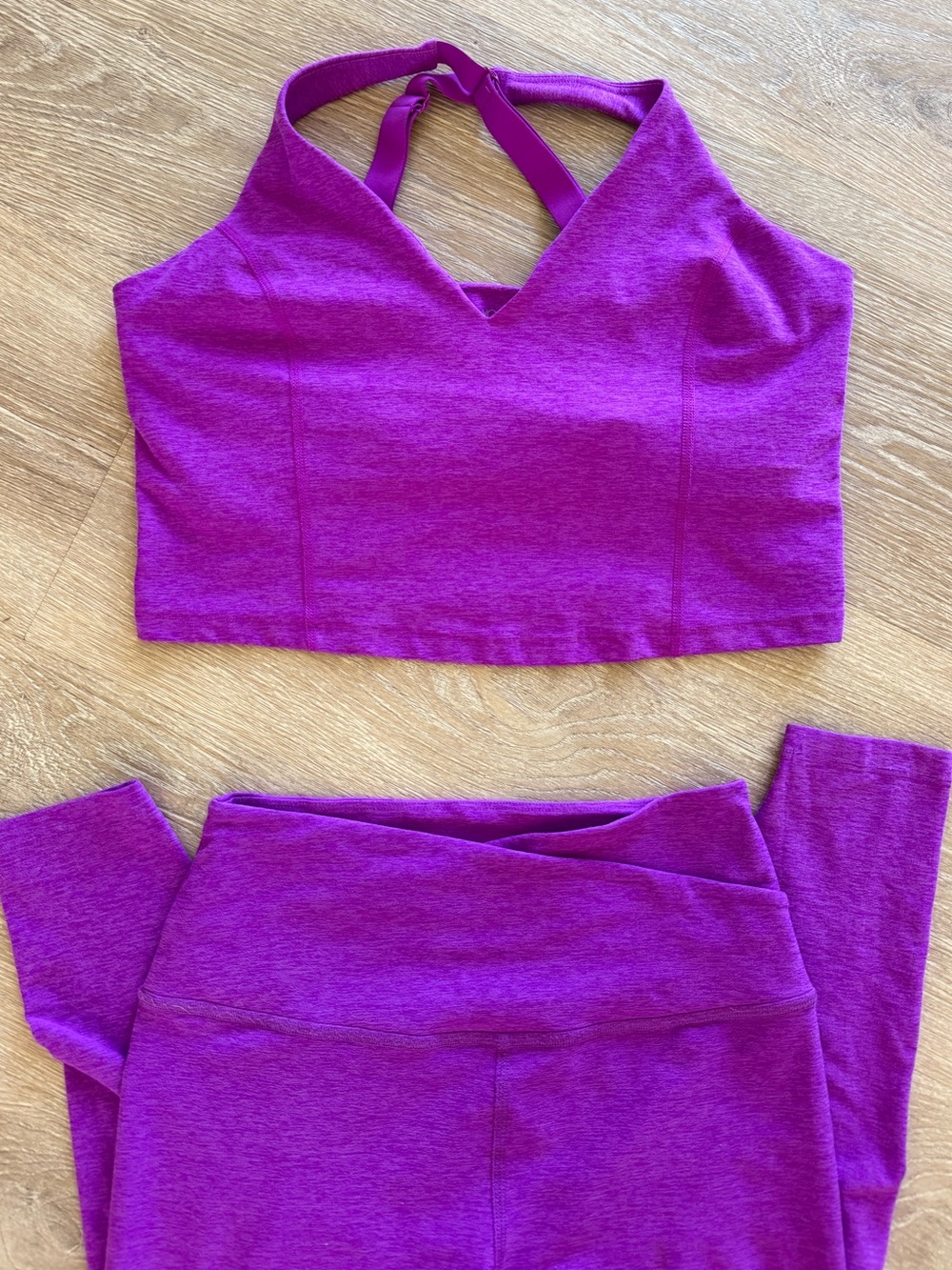 BEYOND YOGA set - Picture 6 of 8